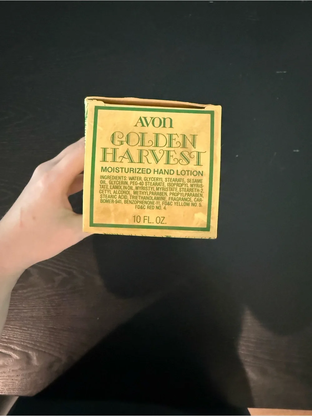 (2/2) Avon Corn-Shaped Lotion Bottle in Light Green and Gold Pump